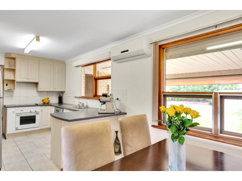 3 Creighton Avenue, Morphett Vale SA 5162