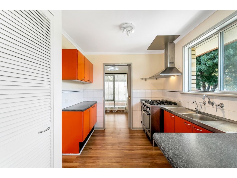 16 Kenihans Road, Reynella East SA 5161