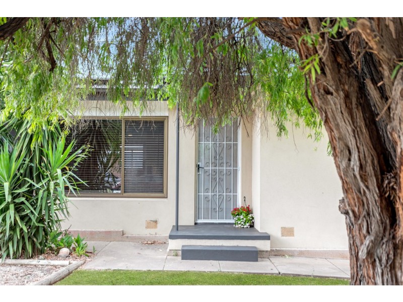 22 Moorong Road, O’sullivan Beach SA 5166