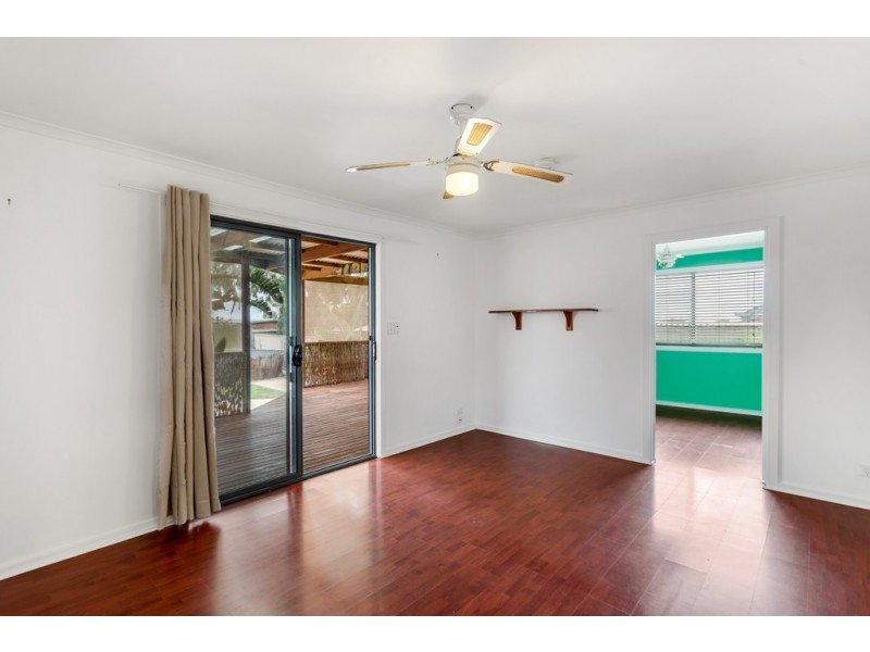 22 Moorong Road, O’sullivan Beach SA 5166