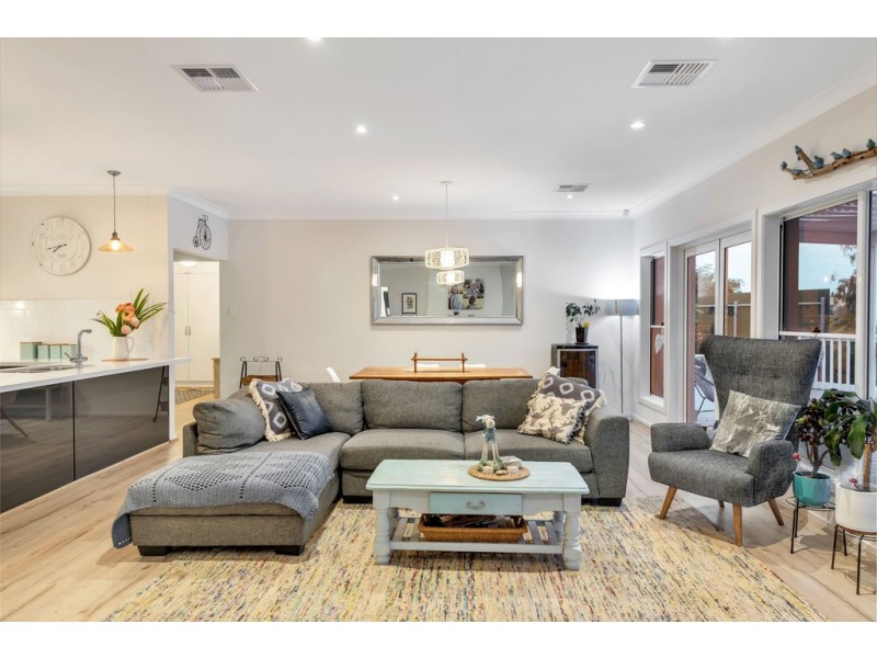 2 Sauerbiers Road, Seaford Meadows SA 5169