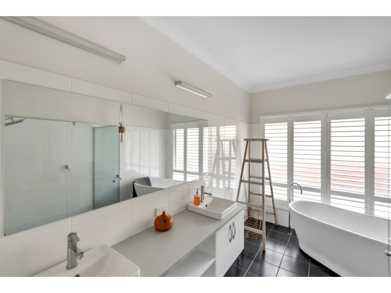 2 Sauerbiers Road, Seaford Meadows SA 5169