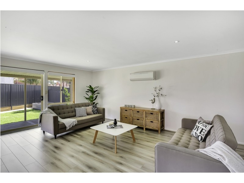 4 Carbnet Place, Seacombe Gardens SA 5047