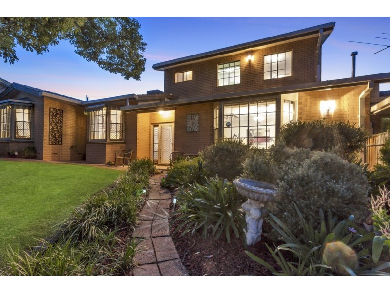 4 Brigadoon Street, Happy Valley SA 5159