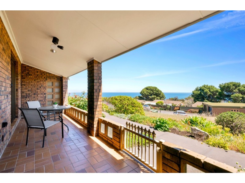 2/145 Perry Barr Road, Hallett Cove SA 5158