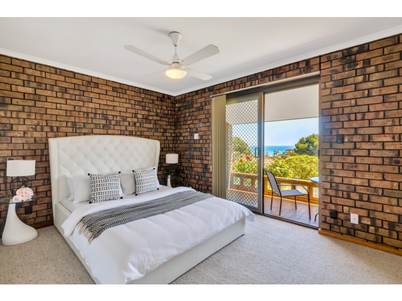 2/145 Perry Barr Road, Hallett Cove SA 5158