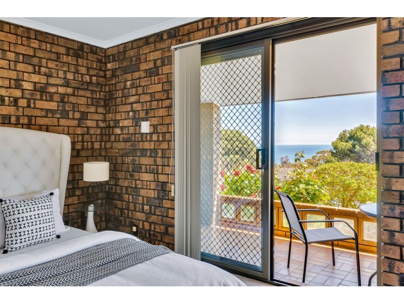 2/145 Perry Barr Road, Hallett Cove SA 5158