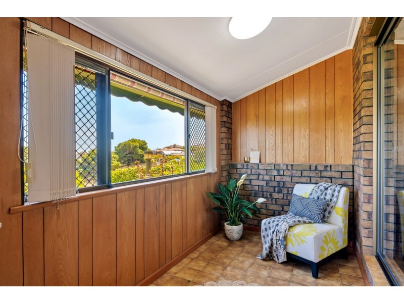 2/145 Perry Barr Road, Hallett Cove SA 5158