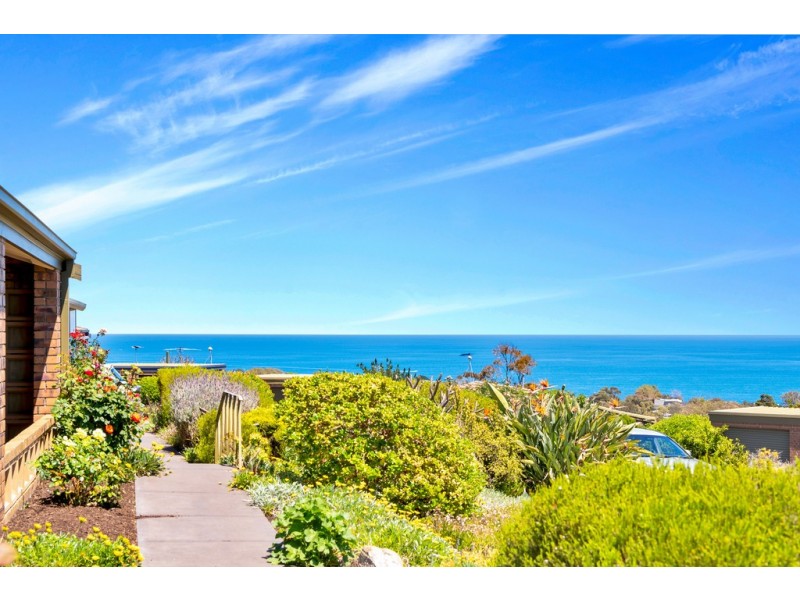 2/145 Perry Barr Road, Hallett Cove SA 5158