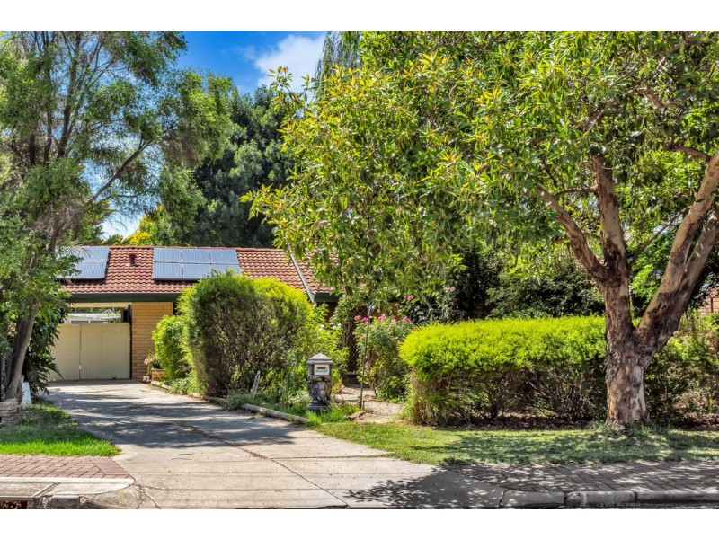 1 Tripoli Road, Happy Valley SA 5159