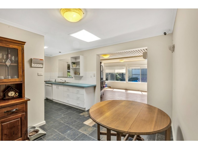 1 Tripoli Road, Happy Valley SA 5159