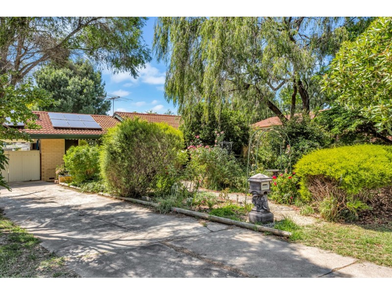 1 Tripoli Road, Happy Valley SA 5159