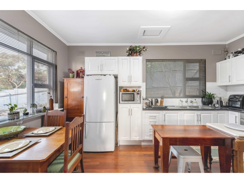 8 Yalpa Road, Marino SA 5049