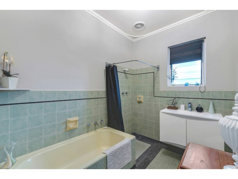 8 Yalpa Road, Marino SA 5049