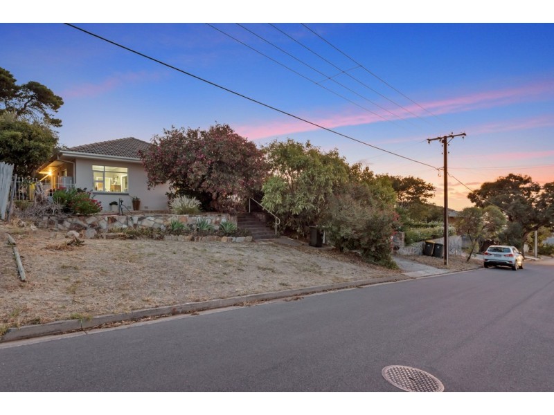 8 Yalpa Road, Marino SA 5049