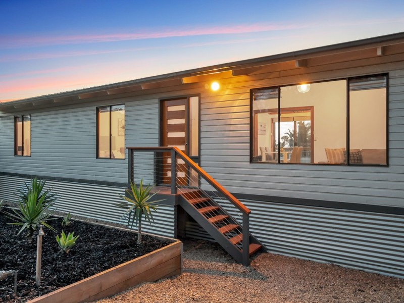 15 Capri Crescent, Sellicks Beach SA 5174