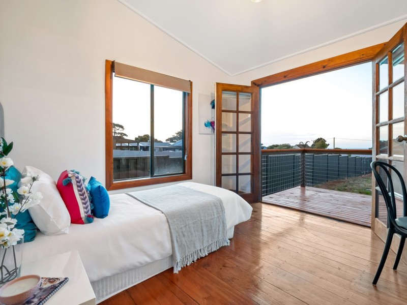 15 Capri Crescent, Sellicks Beach SA 5174