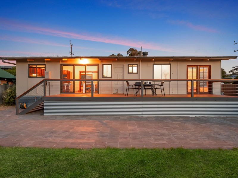 15 Capri Crescent, Sellicks Beach SA 5174