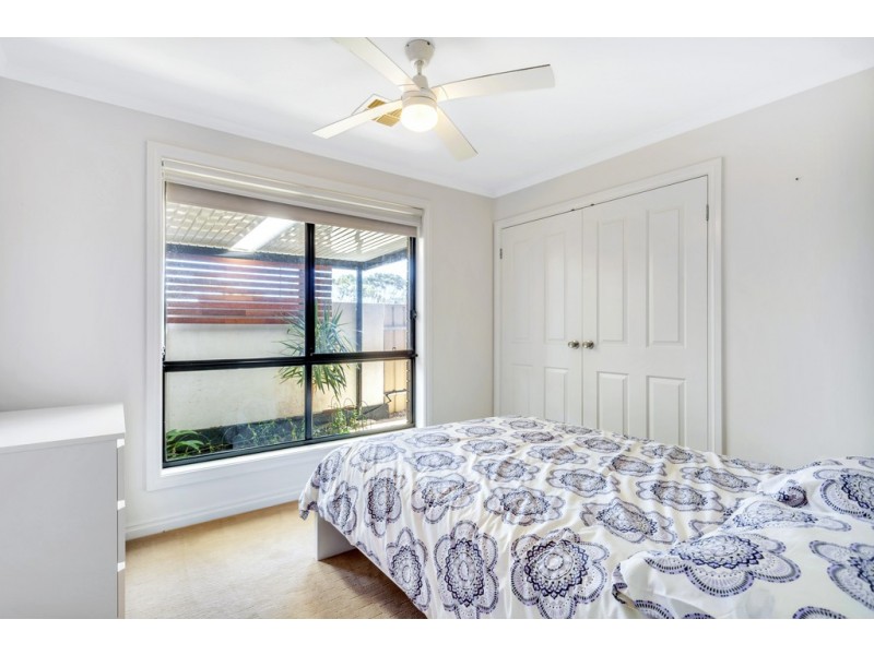 52 Smugglers Drive, Seaford Rise SA 5169