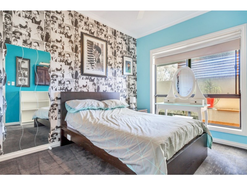 52 Smugglers Drive, Seaford Rise SA 5169