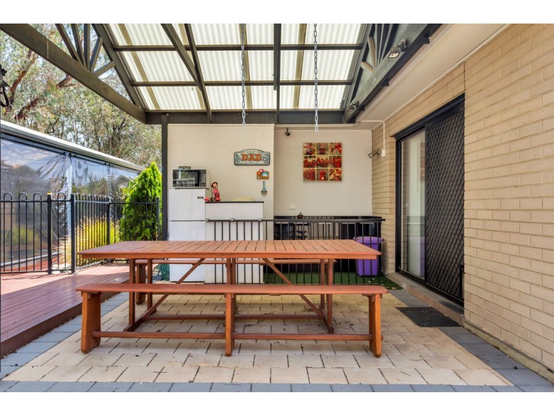 52 Smugglers Drive, Seaford Rise SA 5169