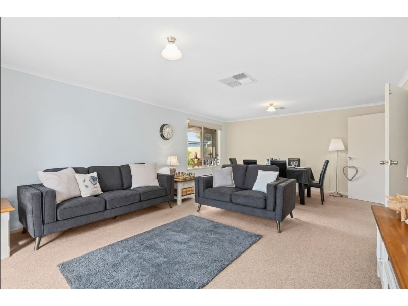 22 Nicholl Avenue, Aldinga Beach SA 5173