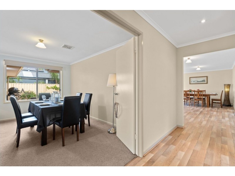 22 Nicholl Avenue, Aldinga Beach SA 5173