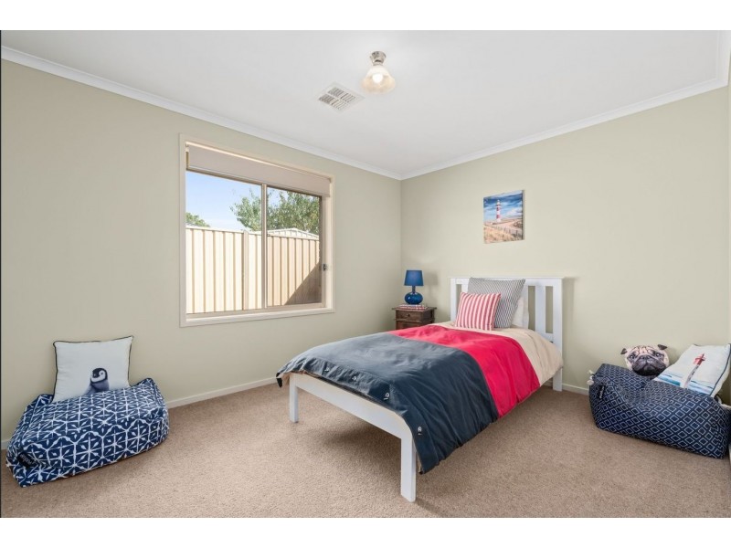 22 Nicholl Avenue, Aldinga Beach SA 5173