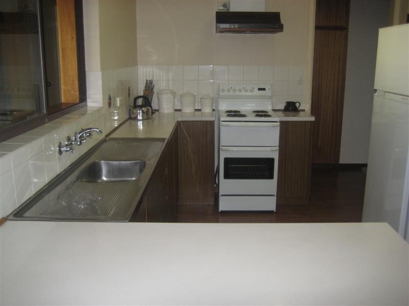 13 Field St, Mclaren Vale SA 5171