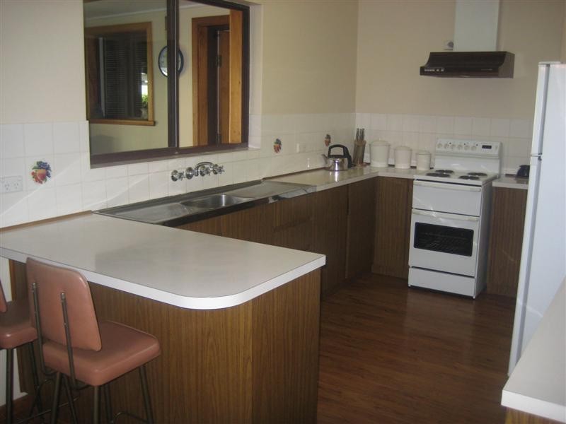 13 Field St, Mclaren Vale SA 5171