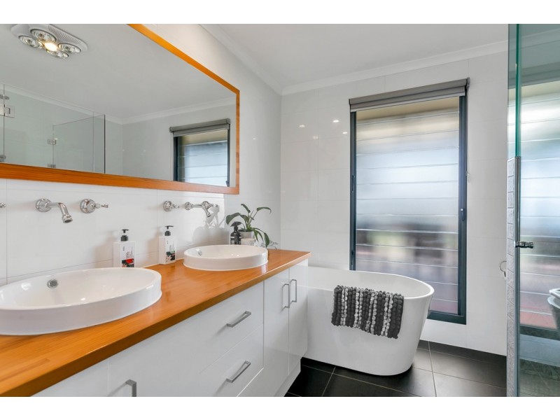 46 Moritz Road, Blewitt Springs SA 5171