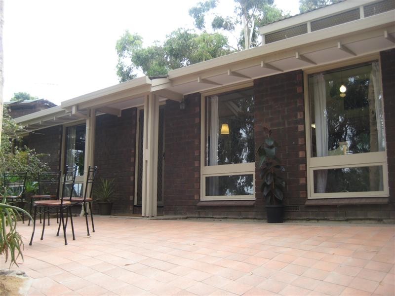 23 Alison Dr, Happy Valley SA 5159