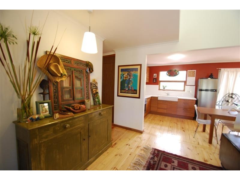 23 Alison Dr, Happy Valley SA 5159