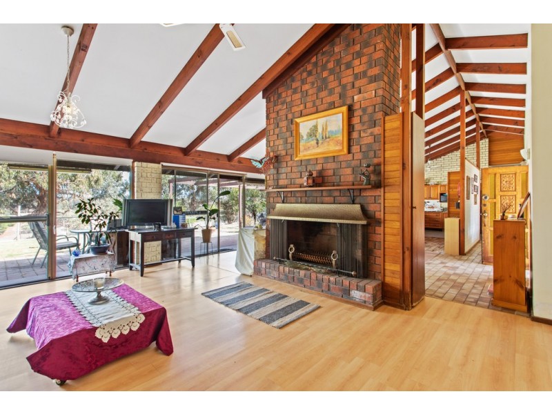 246 Upper Penneys Hill Road, Onkaparinga Hills SA 5163