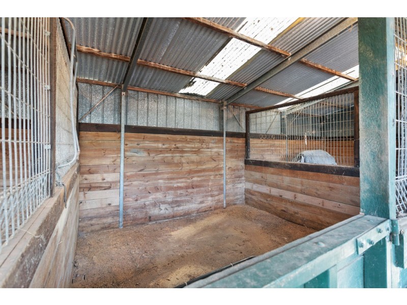 246 Upper Penneys Hill Road, Onkaparinga Hills SA 5163