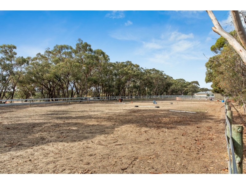 246 Upper Penneys Hill Road, Onkaparinga Hills SA 5163