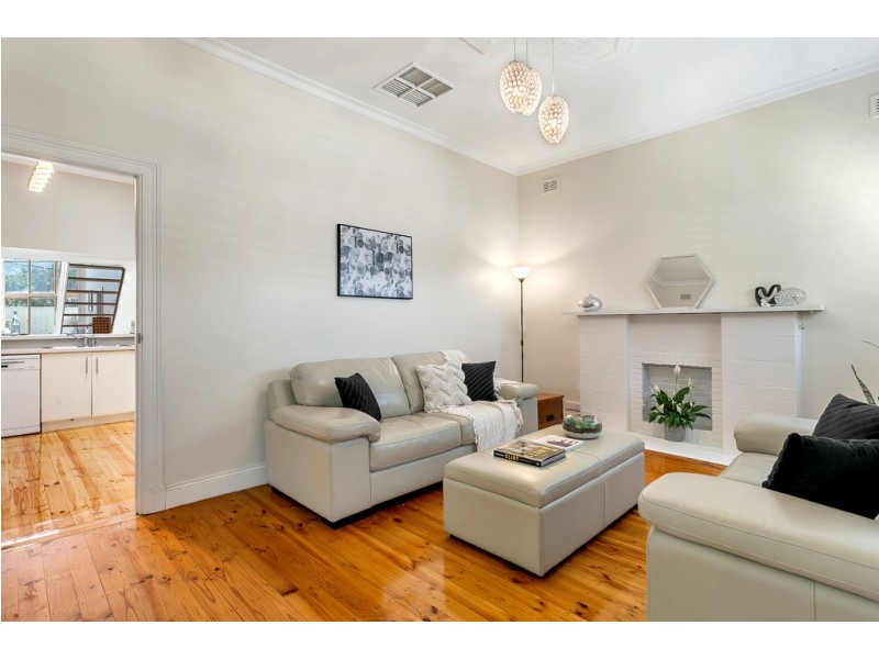 44 Hardy Avenue, Glengowrie SA 5044