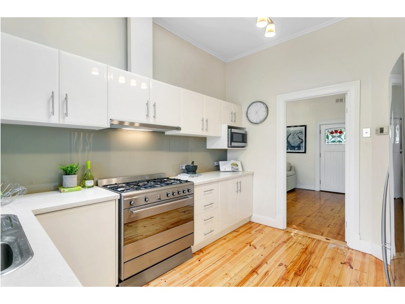 44 Hardy Avenue, Glengowrie SA 5044