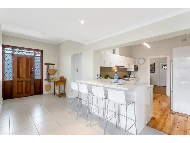 44 Hardy Avenue, Glengowrie SA 5044