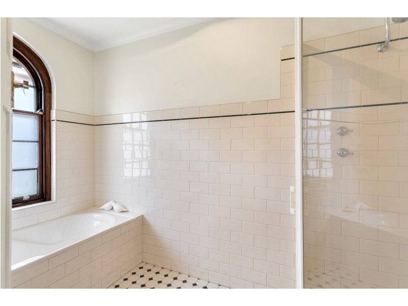 44 Hardy Avenue, Glengowrie SA 5044