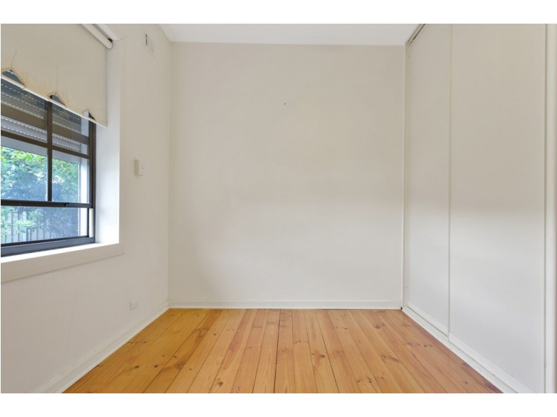 36 Weroona Avenue, Park Holme SA 5043