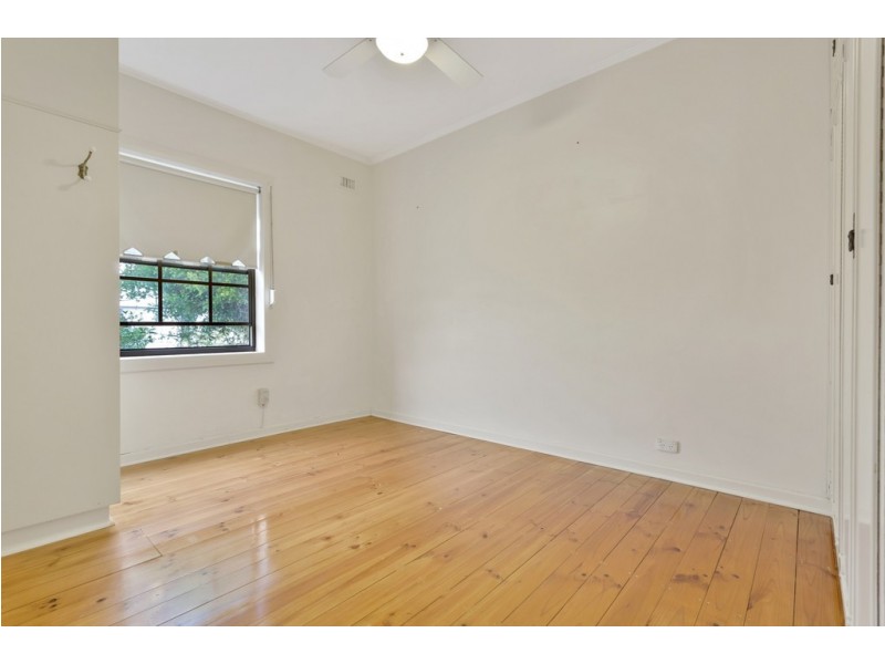 36 Weroona Avenue, Park Holme SA 5043