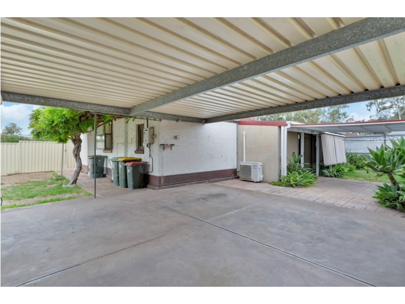 36 Weroona Avenue, Park Holme SA 5043