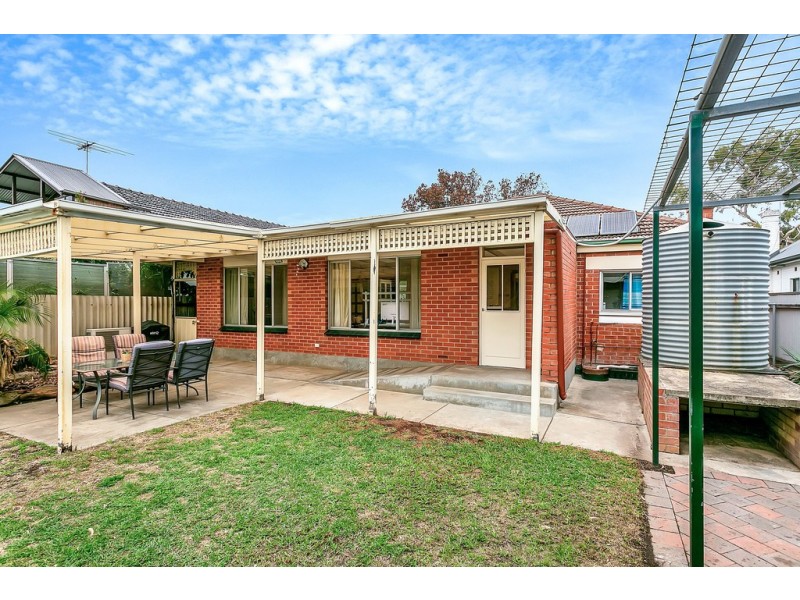 24 Cliff Street, Glenelg East SA 5045