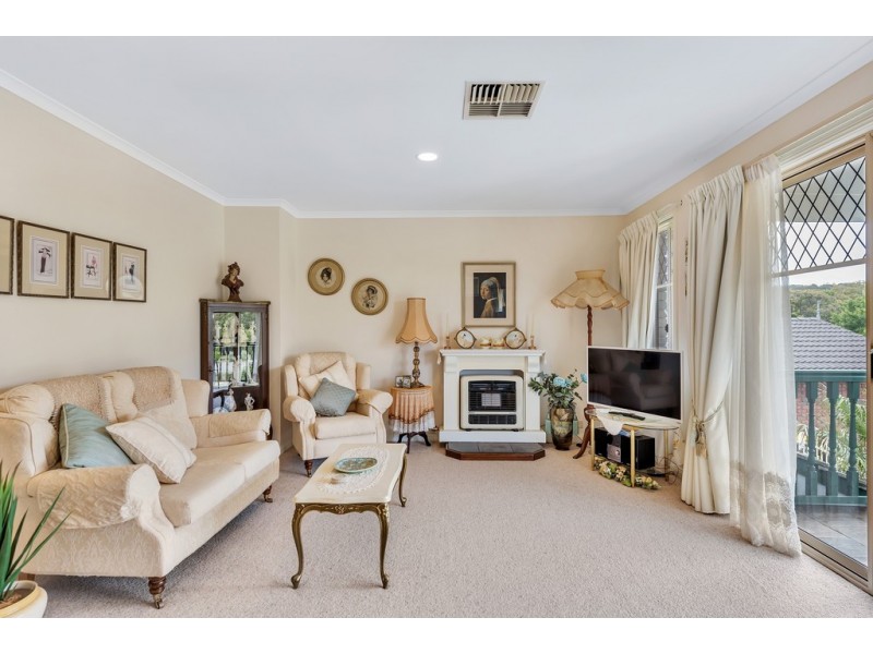 13 Middlebrook Court, Woodcroft SA 5162