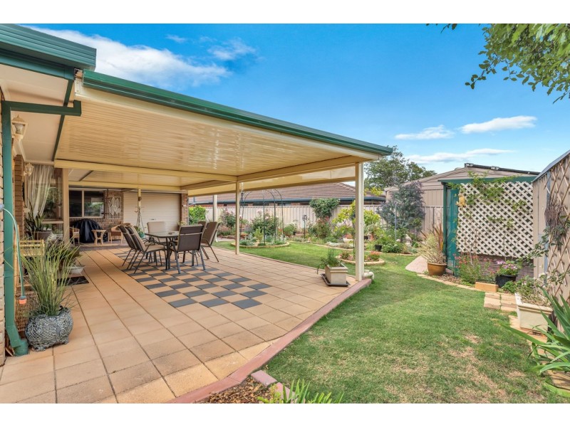13 Middlebrook Court, Woodcroft SA 5162