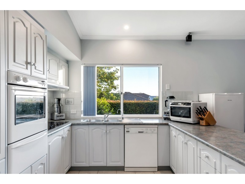 6 Waterford Circuit, Seaford Rise SA 5169