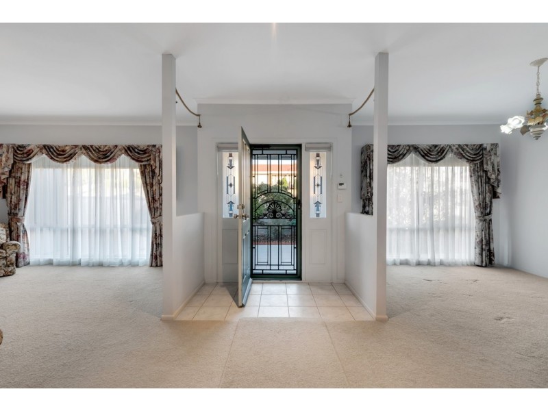 6 Waterford Circuit, Seaford Rise SA 5169