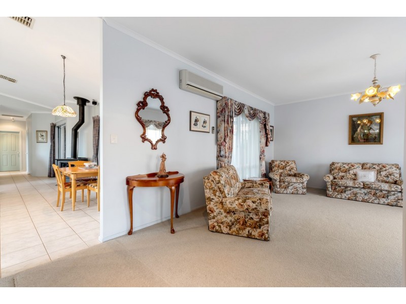 6 Waterford Circuit, Seaford Rise SA 5169