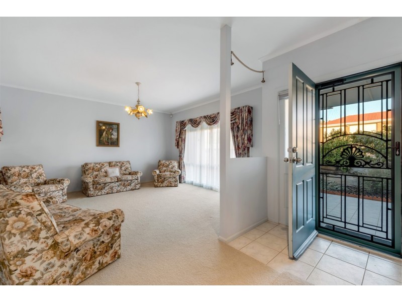 6 Waterford Circuit, Seaford Rise SA 5169